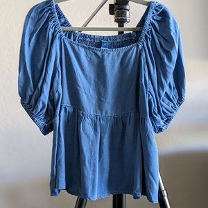 Old Navy Smocked Chambray Puffed Sleeve Blouse